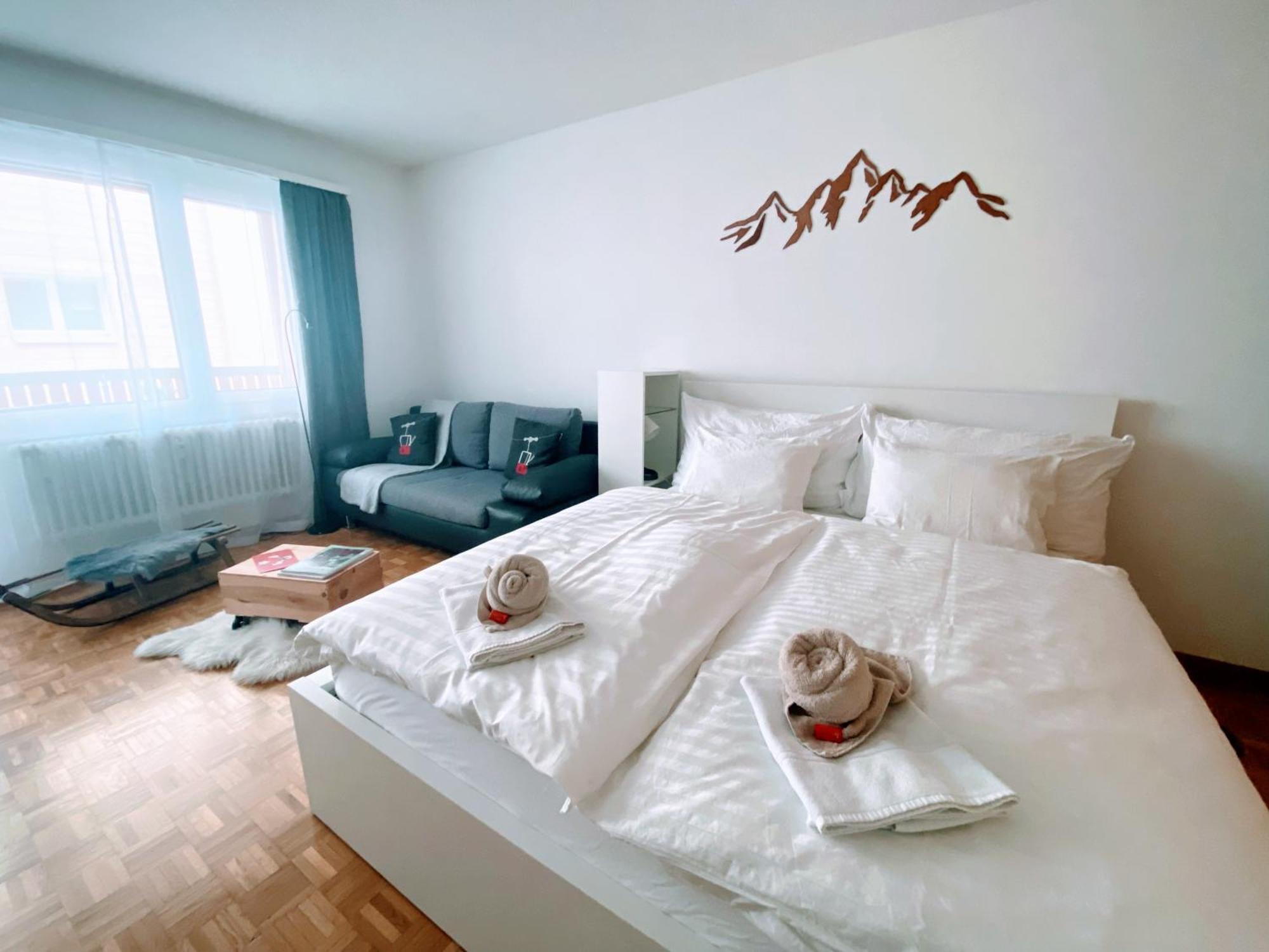 Studio Wolli - Stylish & Central - Steps To Matterhorn Gondola 체르마트 외부 사진
